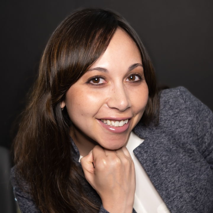 Profile of Roxanne Miller