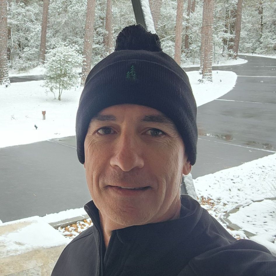 Profile of Ivan Curiel