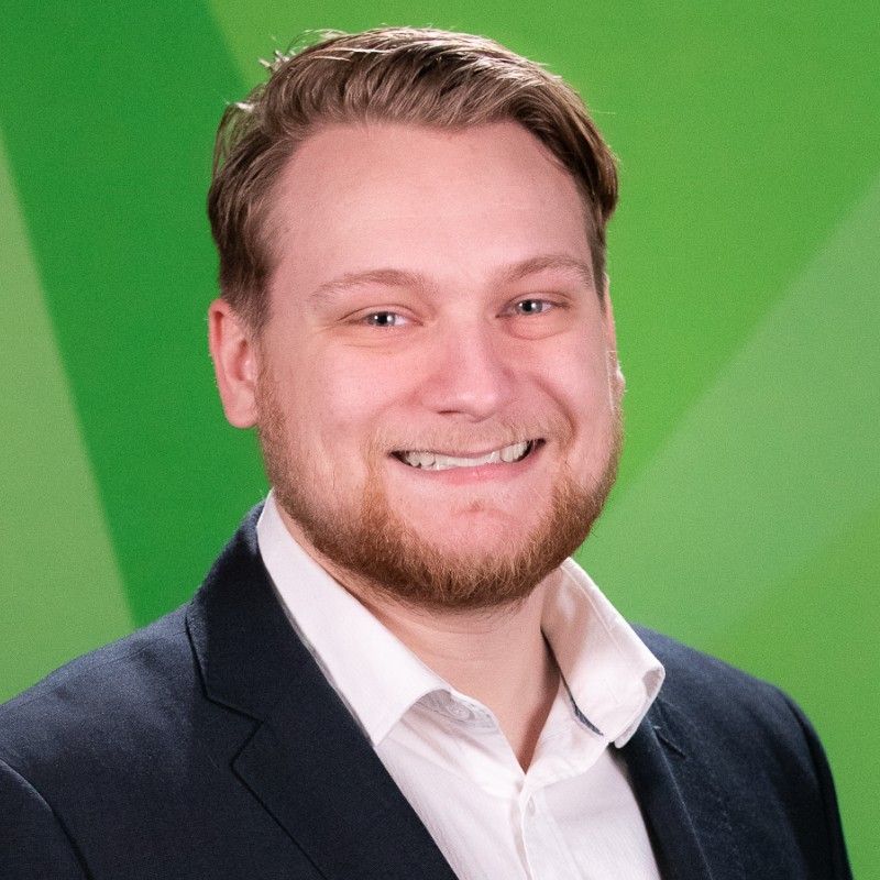 Profile of Zachary Meszaros