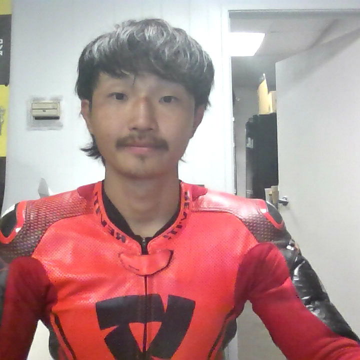 Profile of Yi-Wei Pan