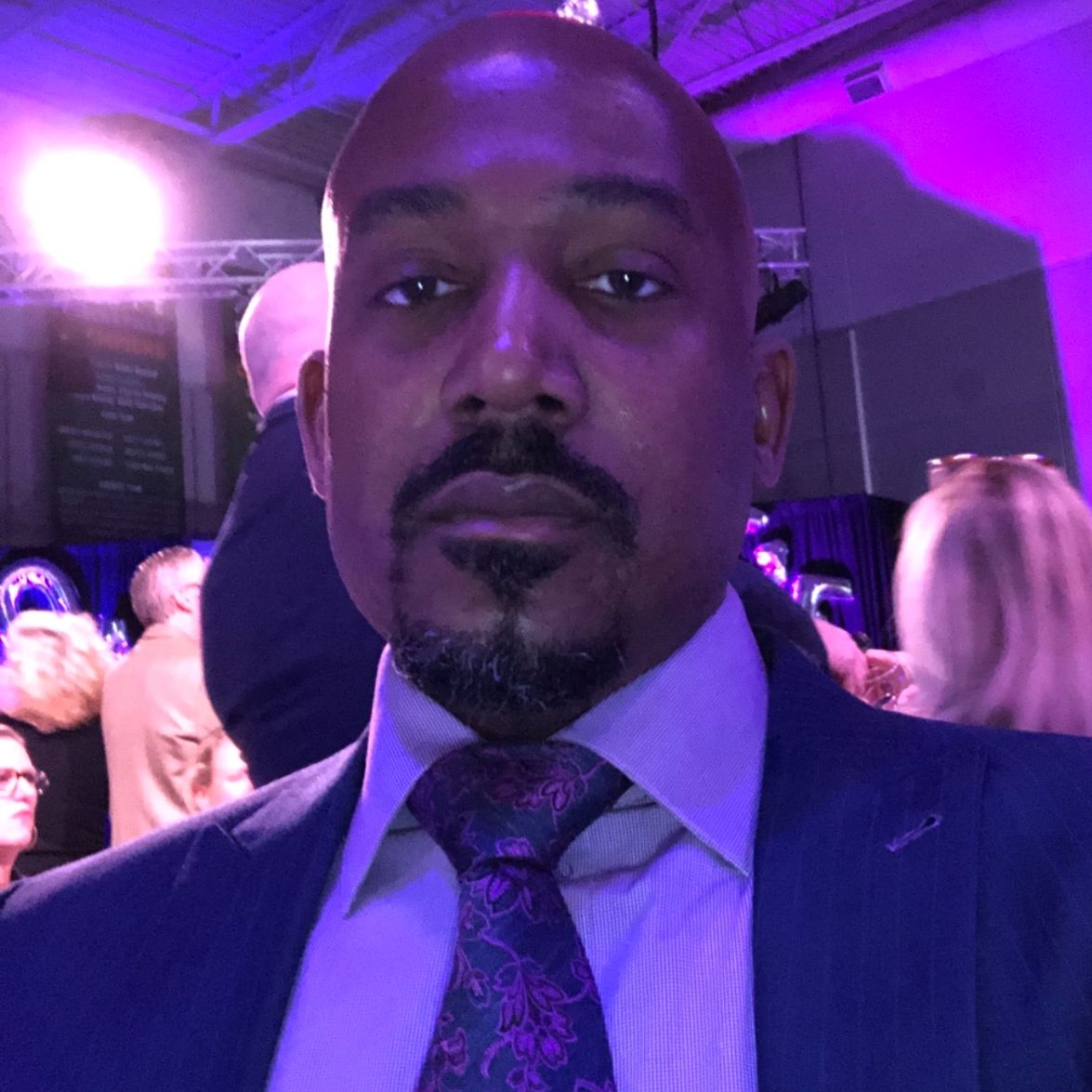 Profile of Luvell Glanton Jr