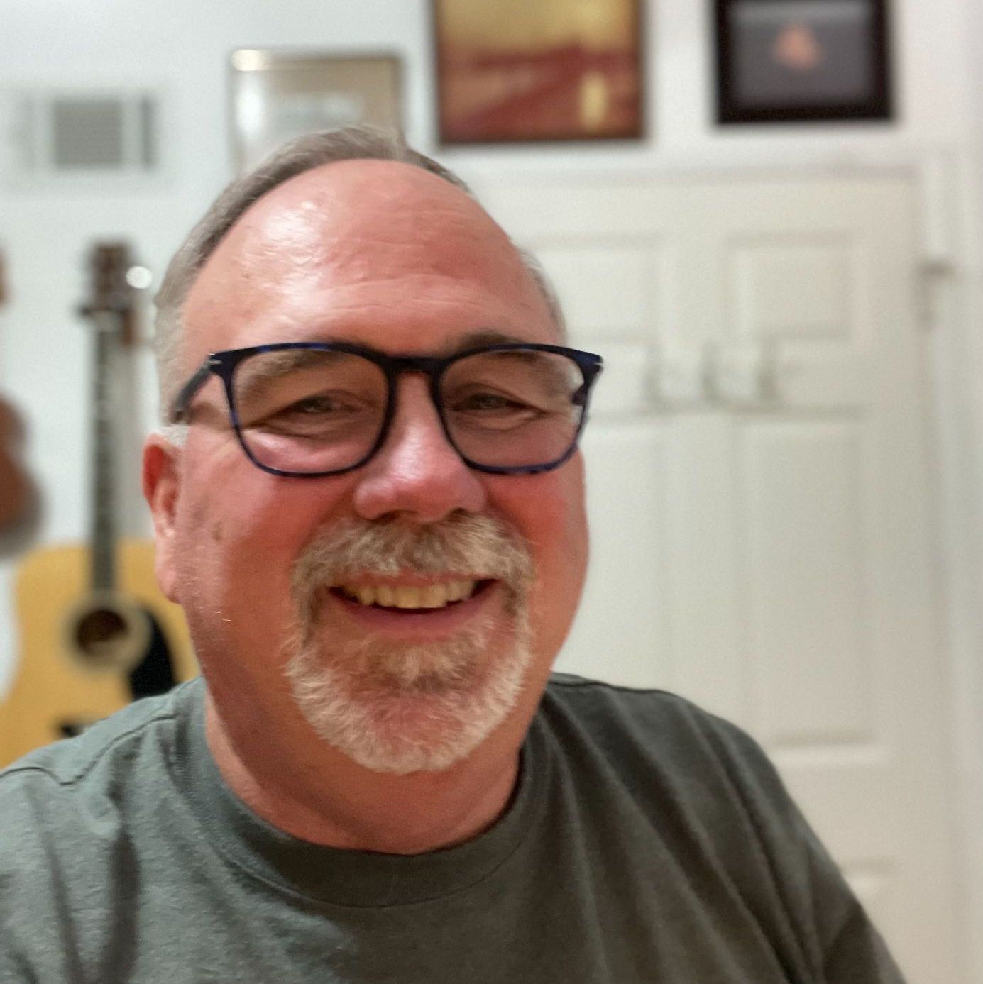 Profile of Craig Dewey