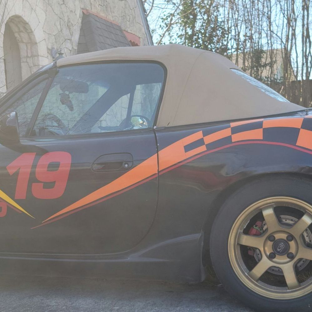 Profile of Dean Domingue