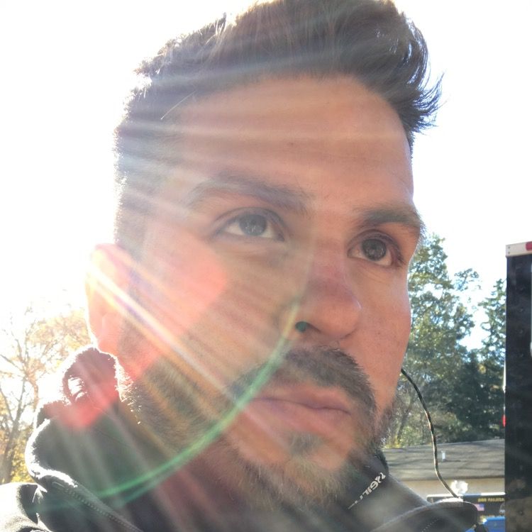 Profile of Mauricio Marin