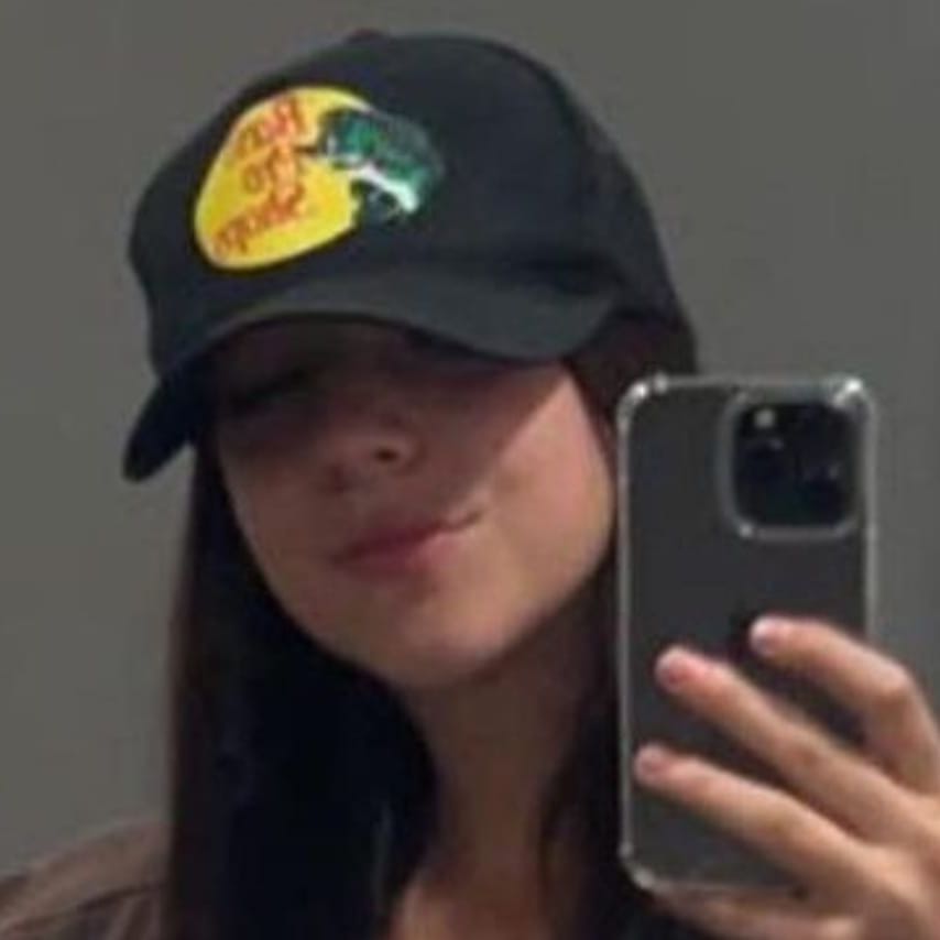 Profile of Mia Anderson