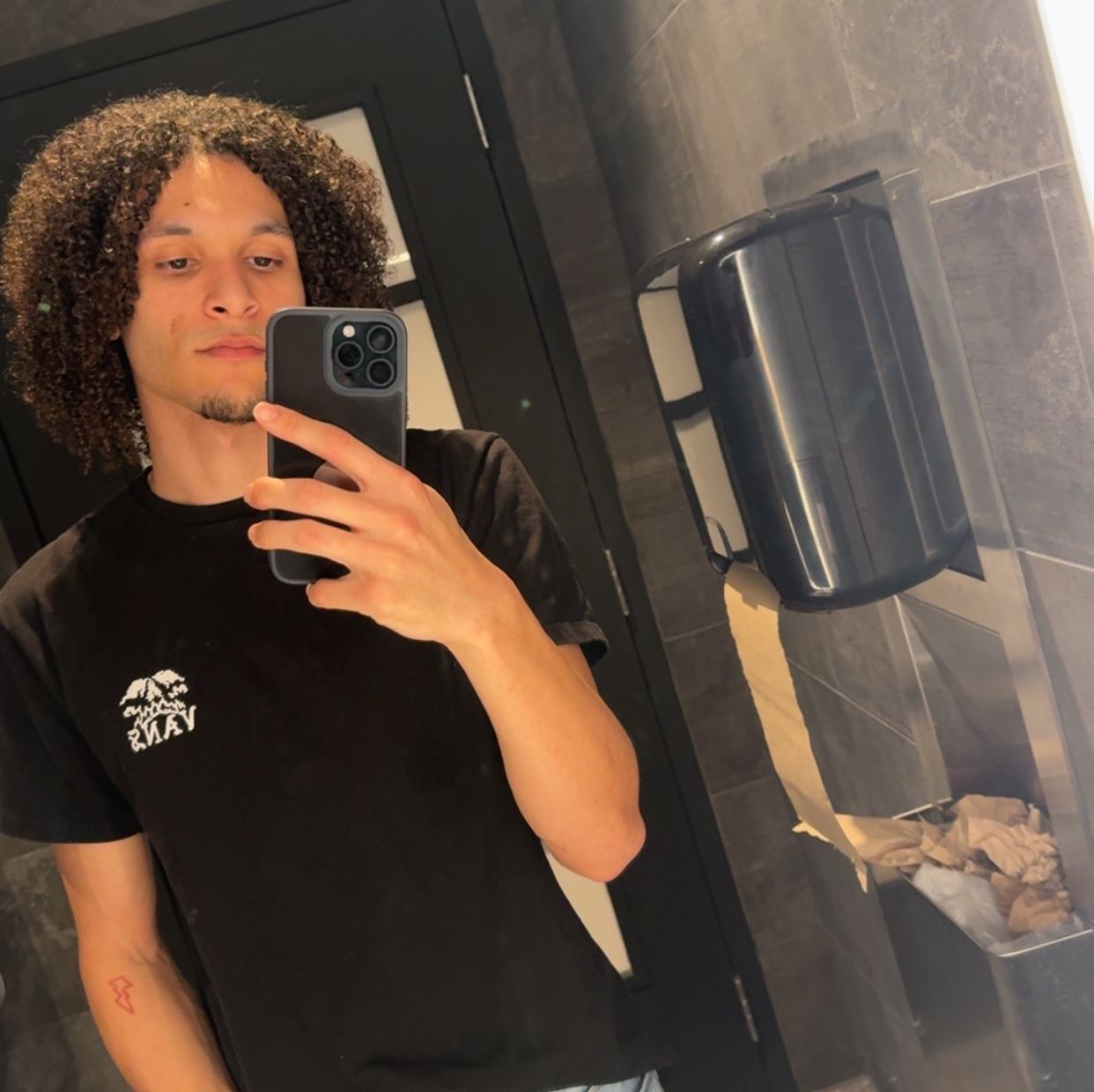 Profile of Devan Emanuel