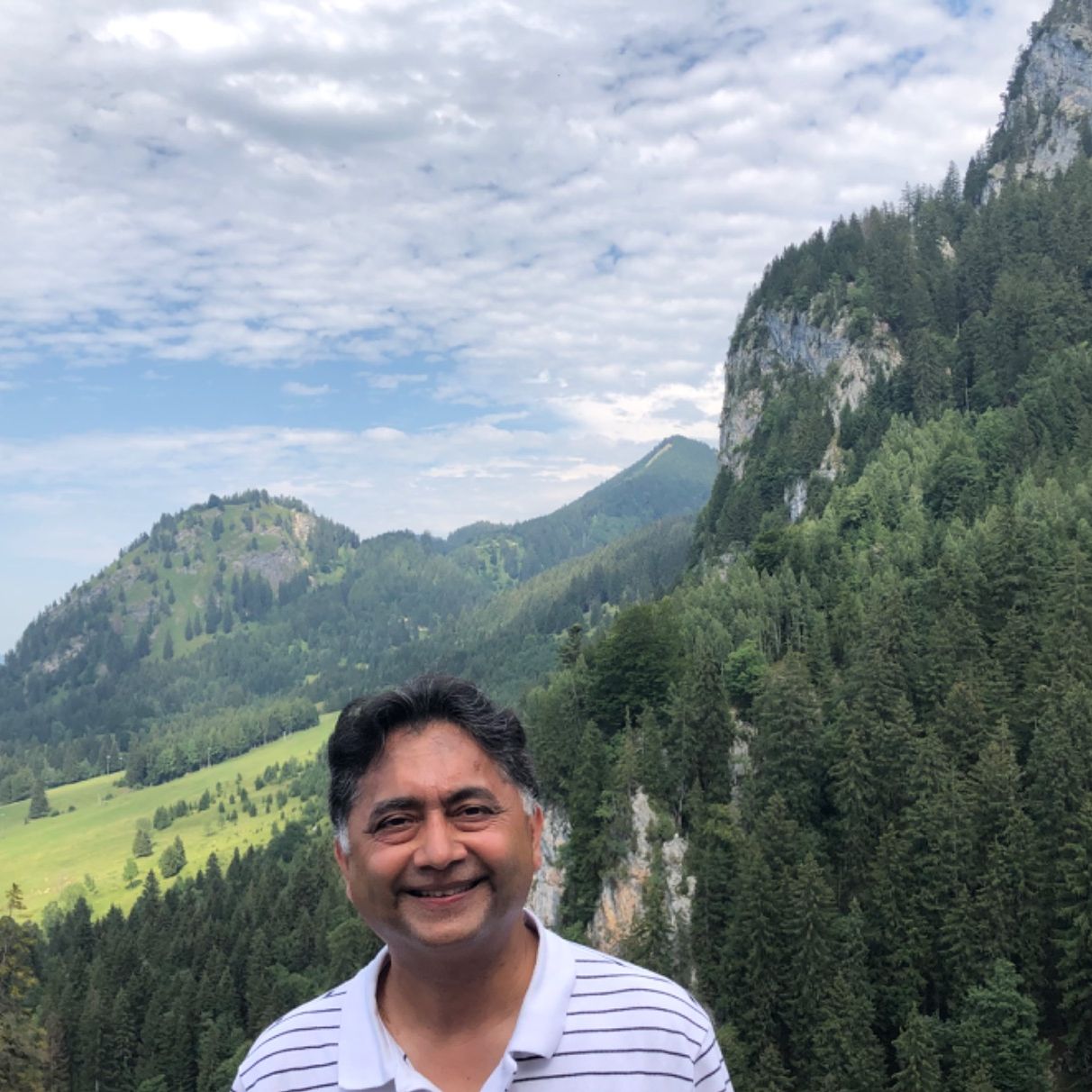 Profile of Rahul Deshpande