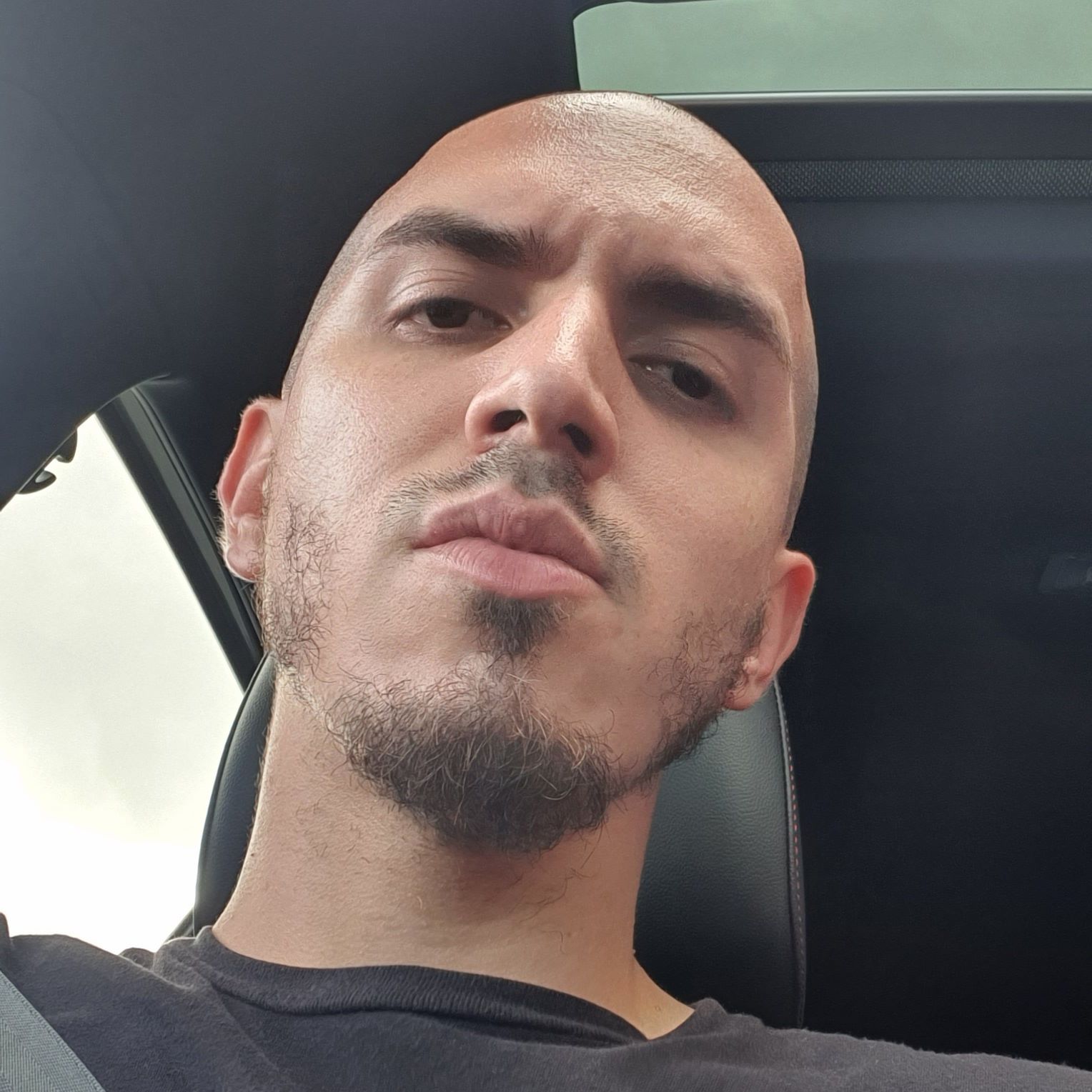 Profile of Kevin De Santiago