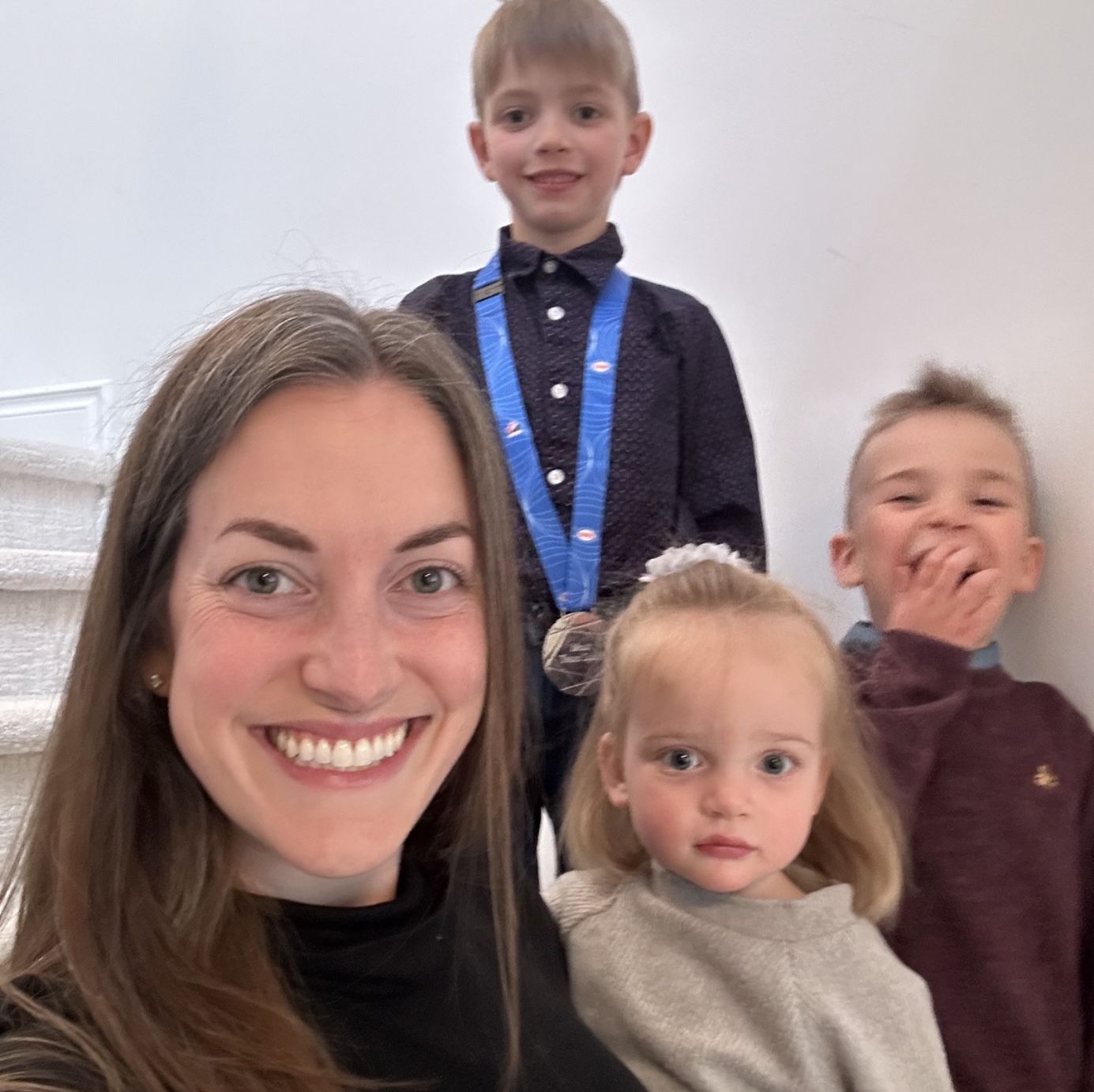 Profile of Sarah Lojczyc