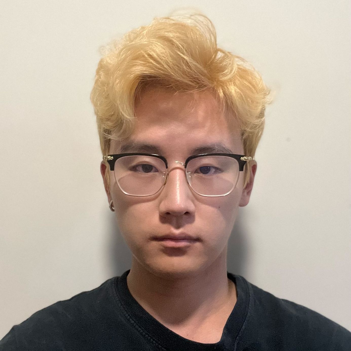 Profile of Zherui Liu