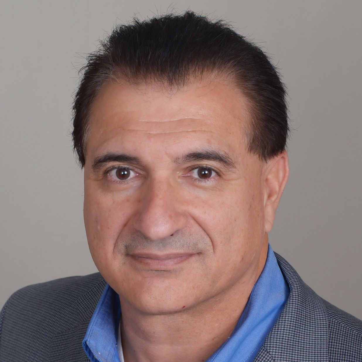 Profile of George Diaz