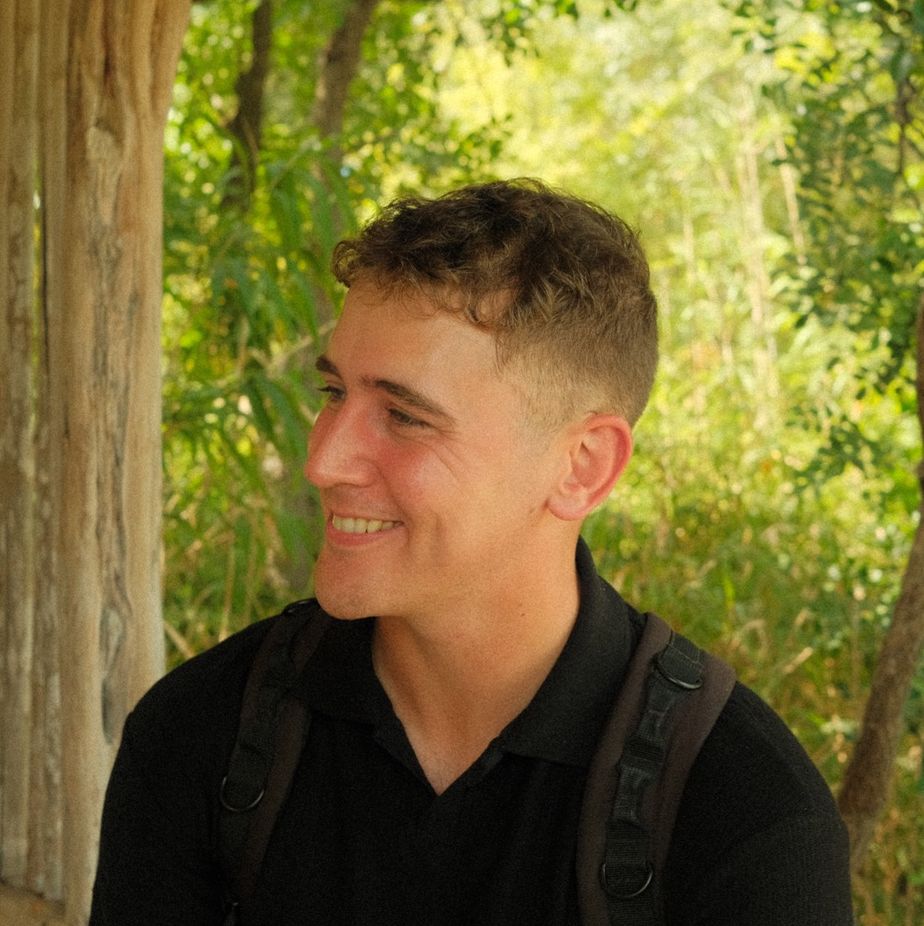 Profile of Dennis Cowins