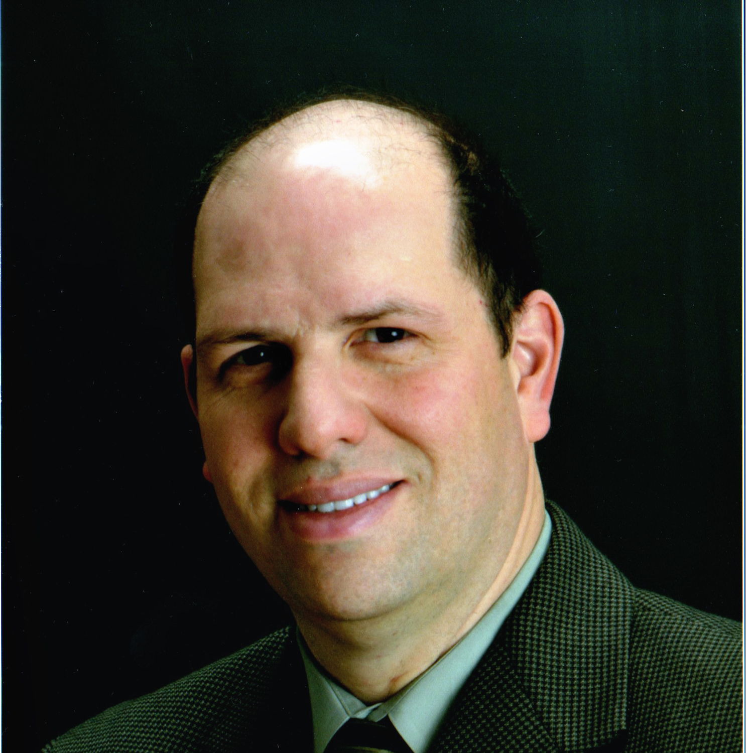 Profile of Fernando Reiser