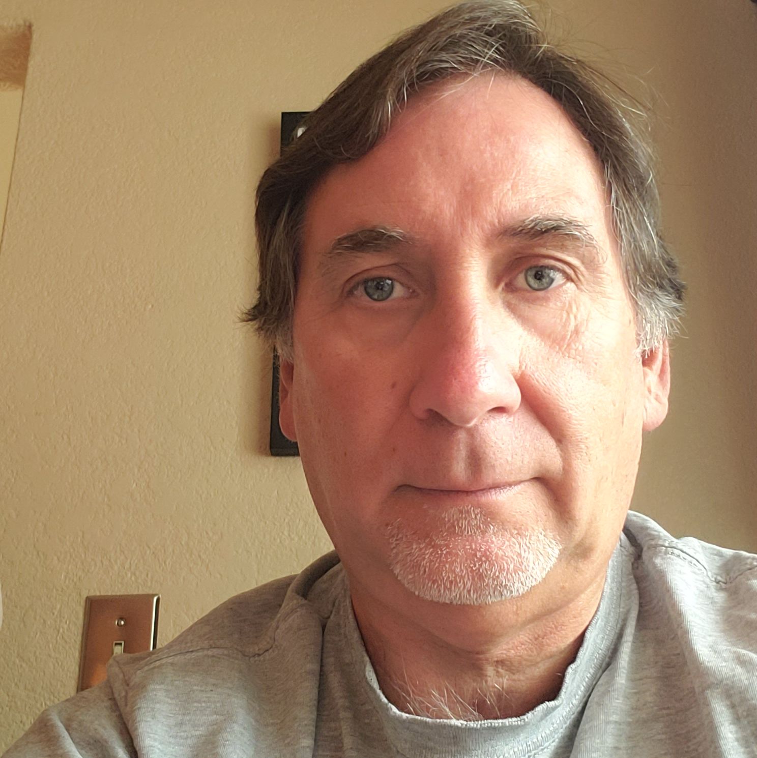 Profile of Robert Loglisci