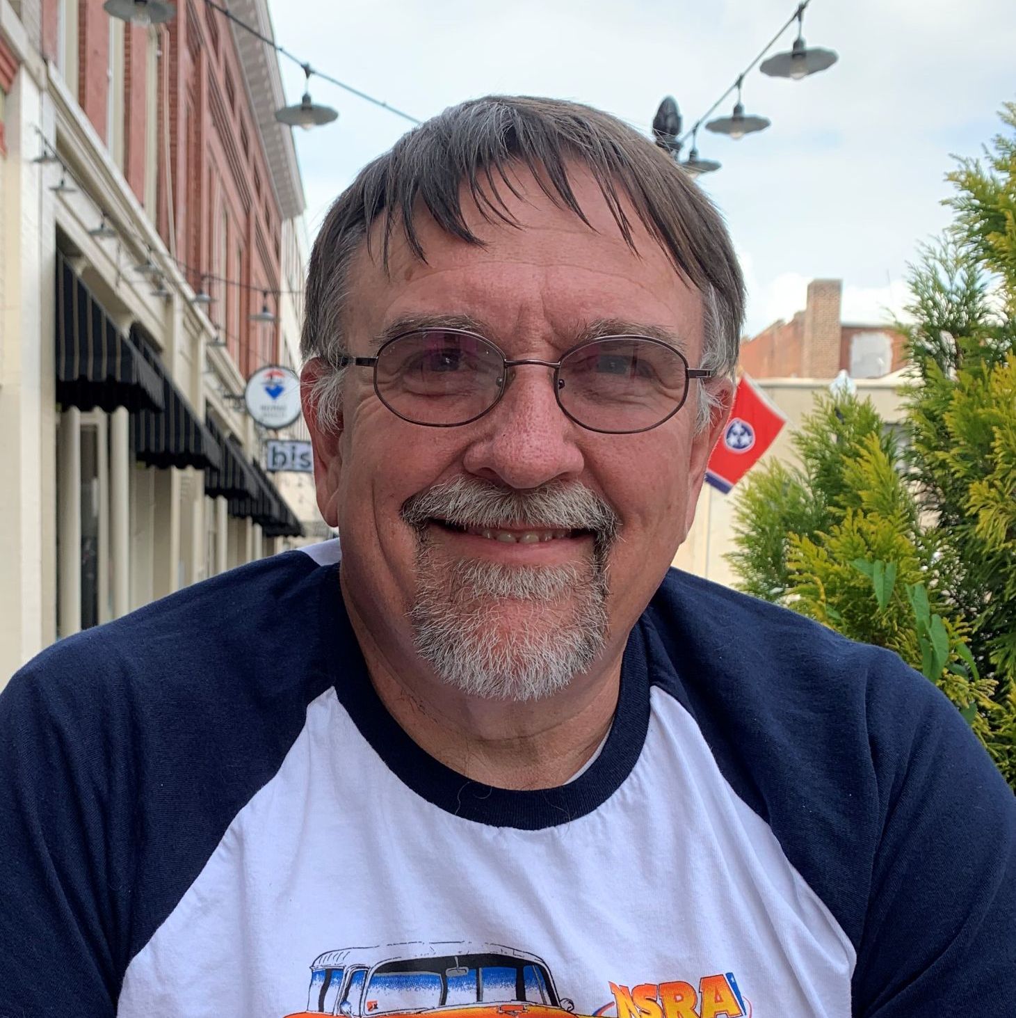 Profile of Lyle Hartsock