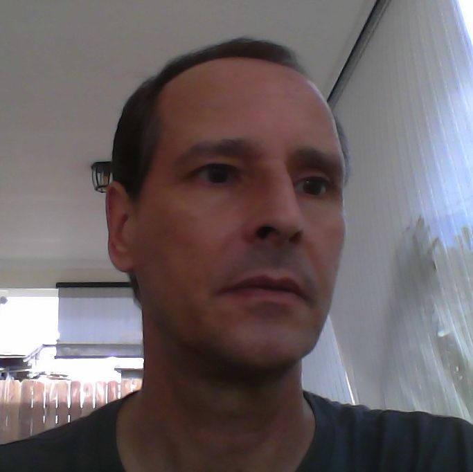 Profile of Giovanni Sclarandis