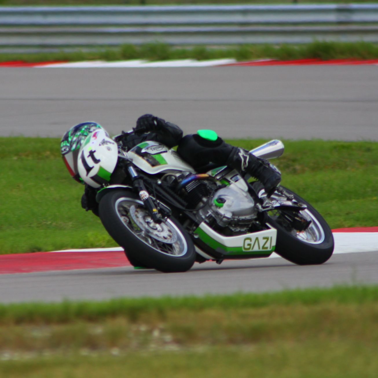 Profile of Dustin Foretich