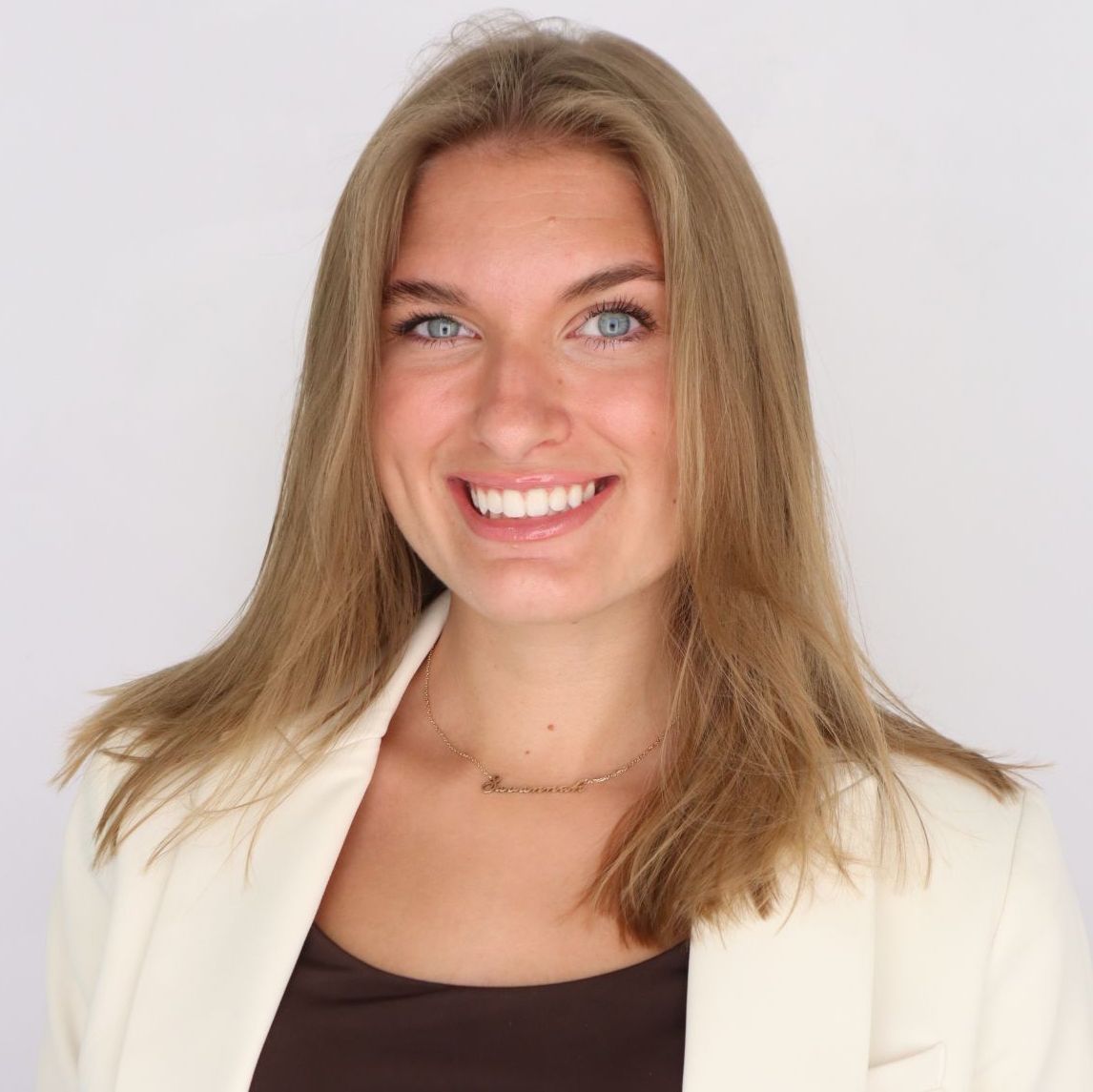 Profile of Savannah Dawson