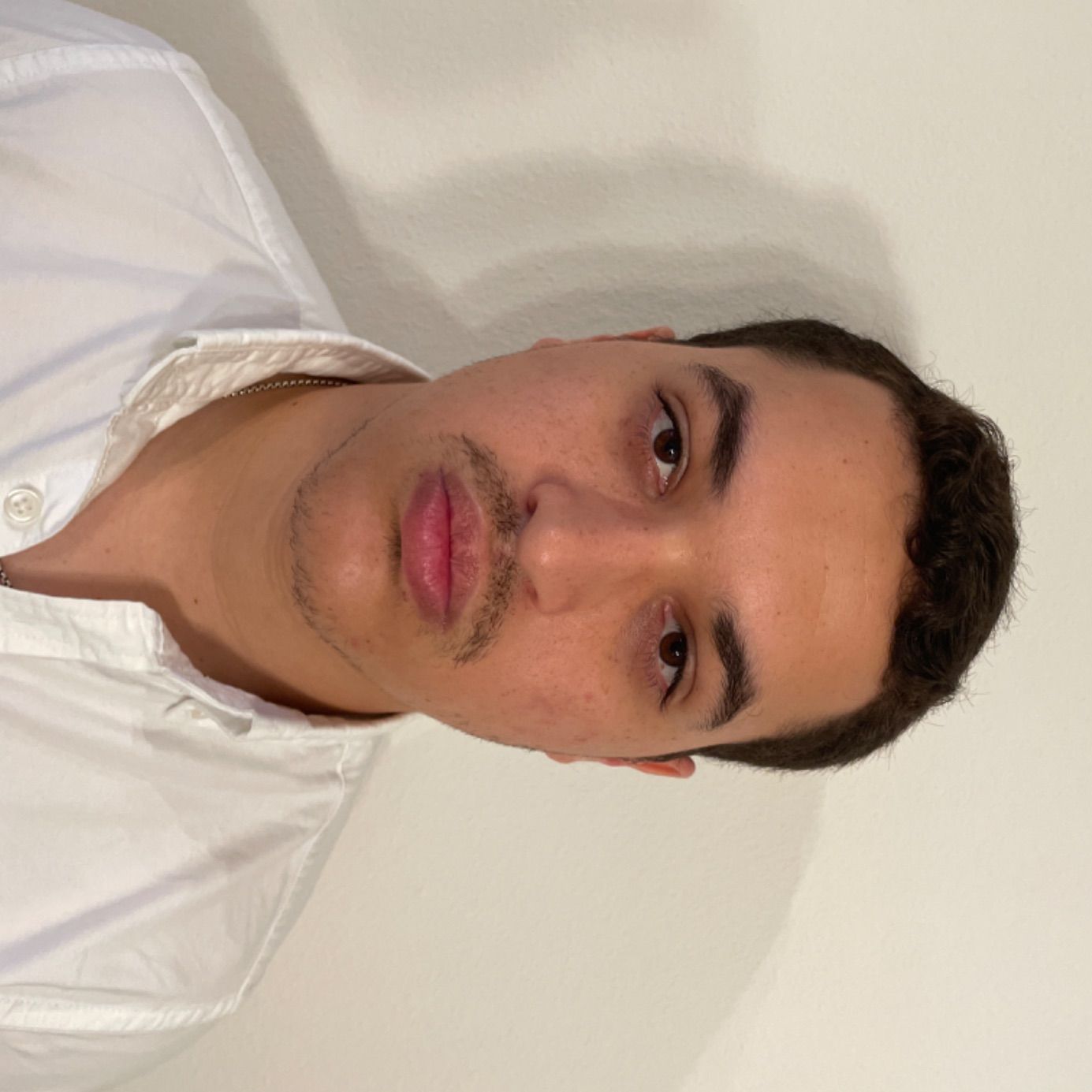 Profile of Gerardo J. Rosaly-Efrece