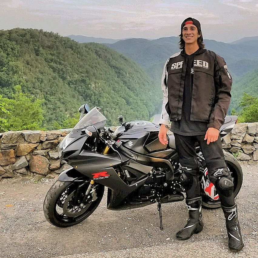 Profile of Mitchell Hockenberry