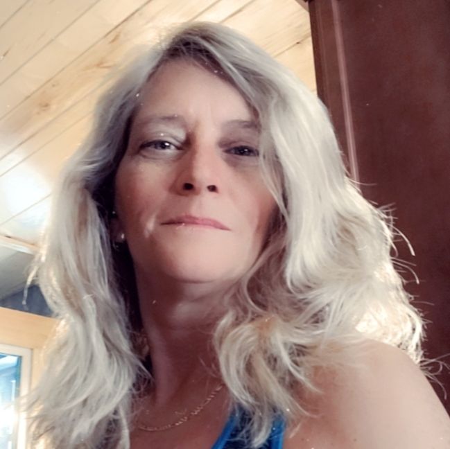 Profile of Dawn Warsing