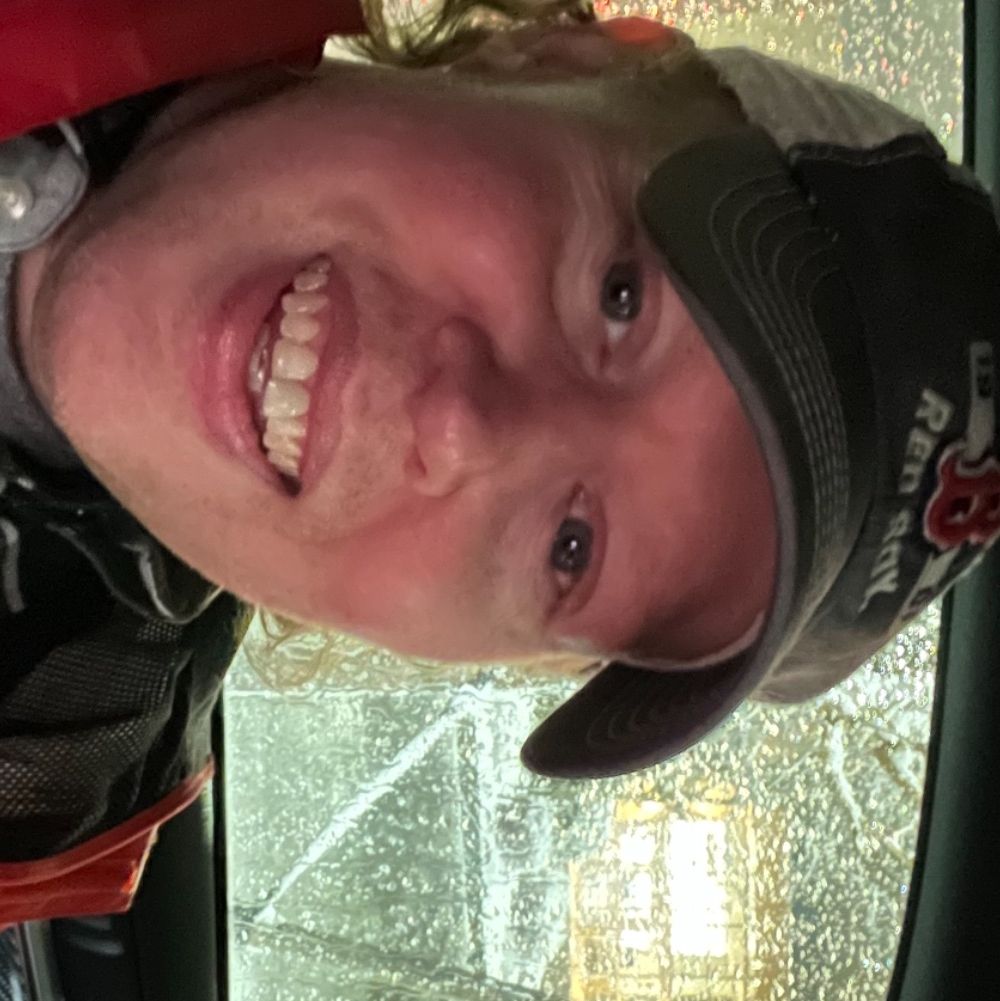 Profile of Greg deHollan