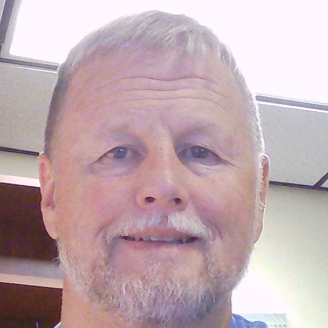 Profile of Ricky Knuckles
