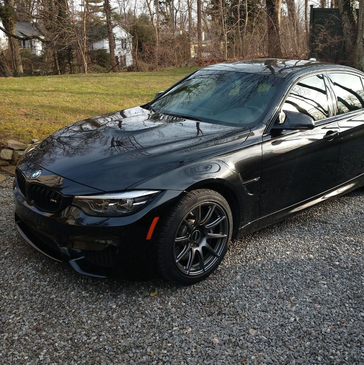 Profile of Cris Pomara