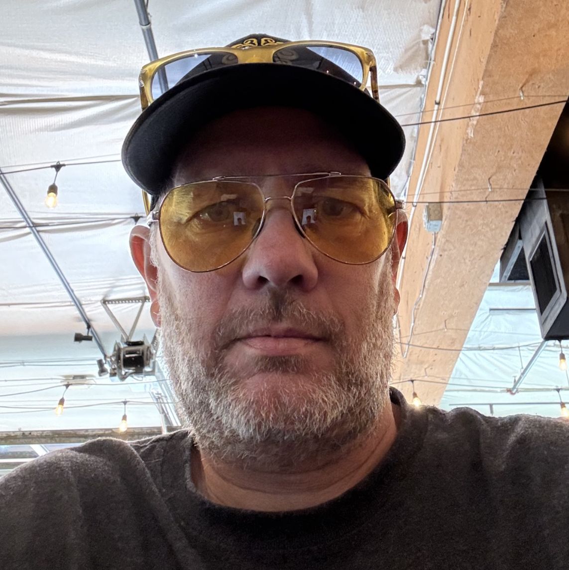 Profile of Carlos Saldana