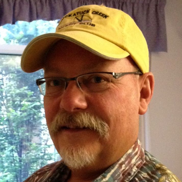 Profile of Scott Saunders