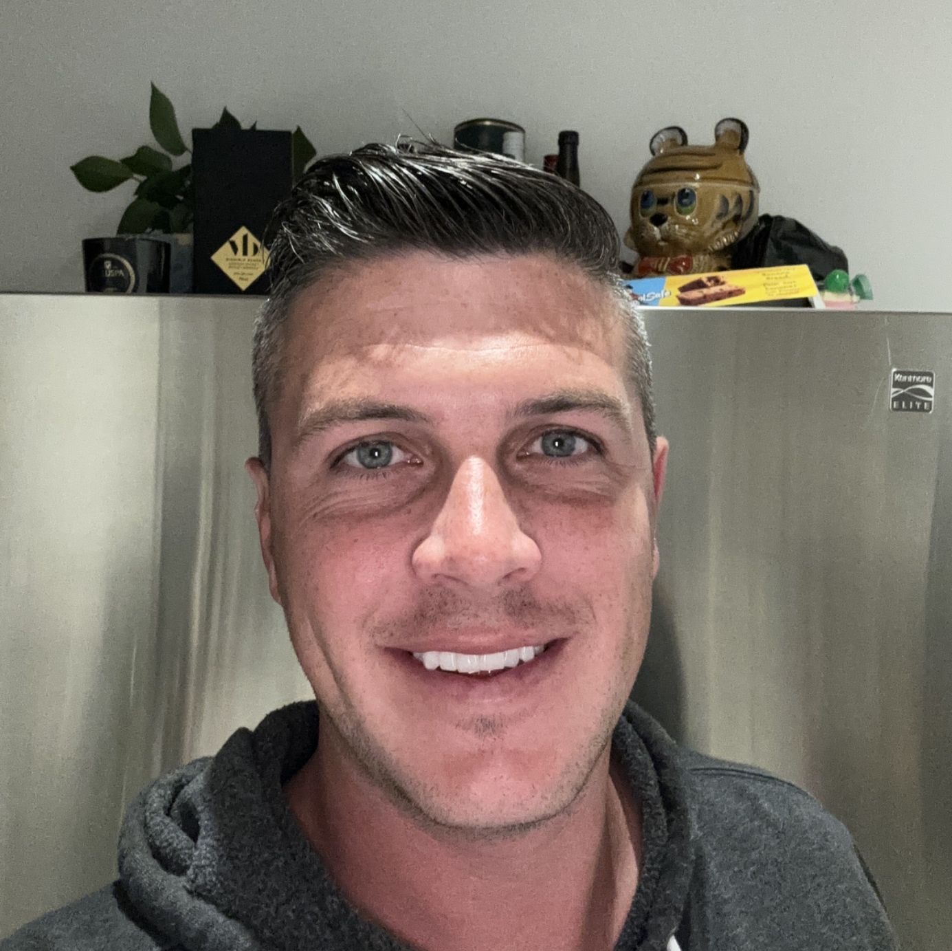 Profile of Ryan Voelk