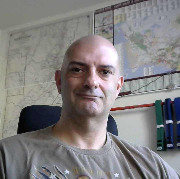 Profile of Anthony Dixon