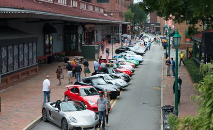 Porsches at Station Square