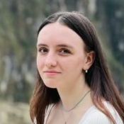 Profile of Sara Staples