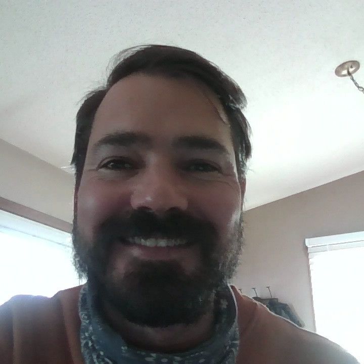 Profile of Miguel Mahlich