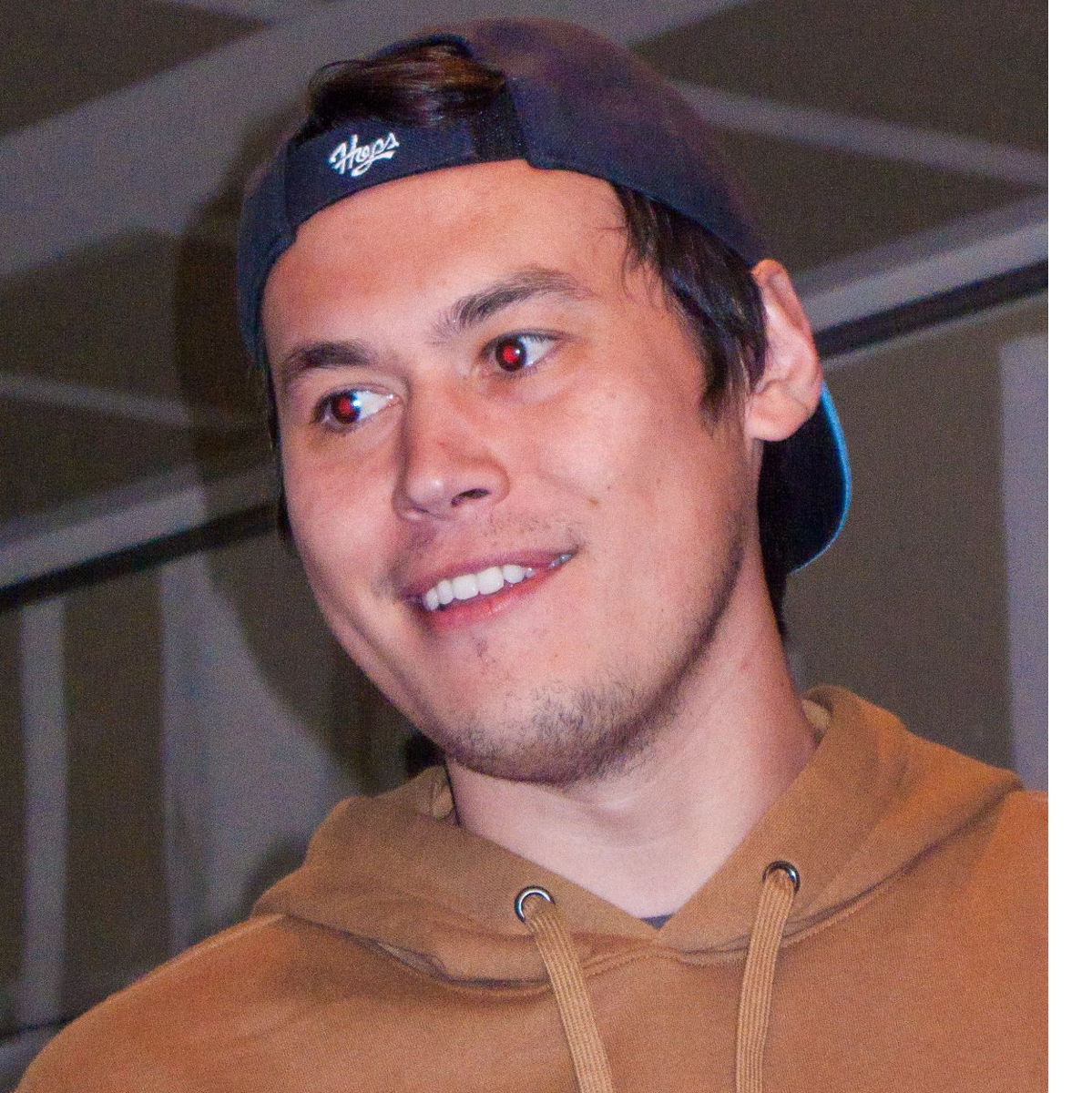 Profile of Hollin Metz