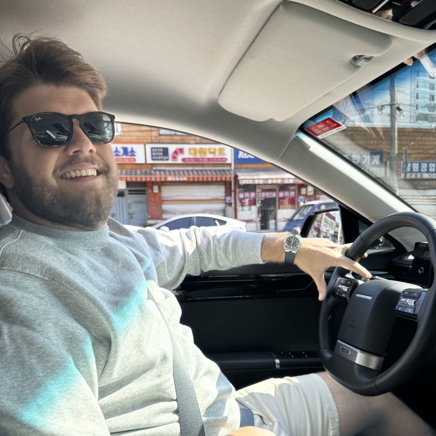 Profile of Alex Amos