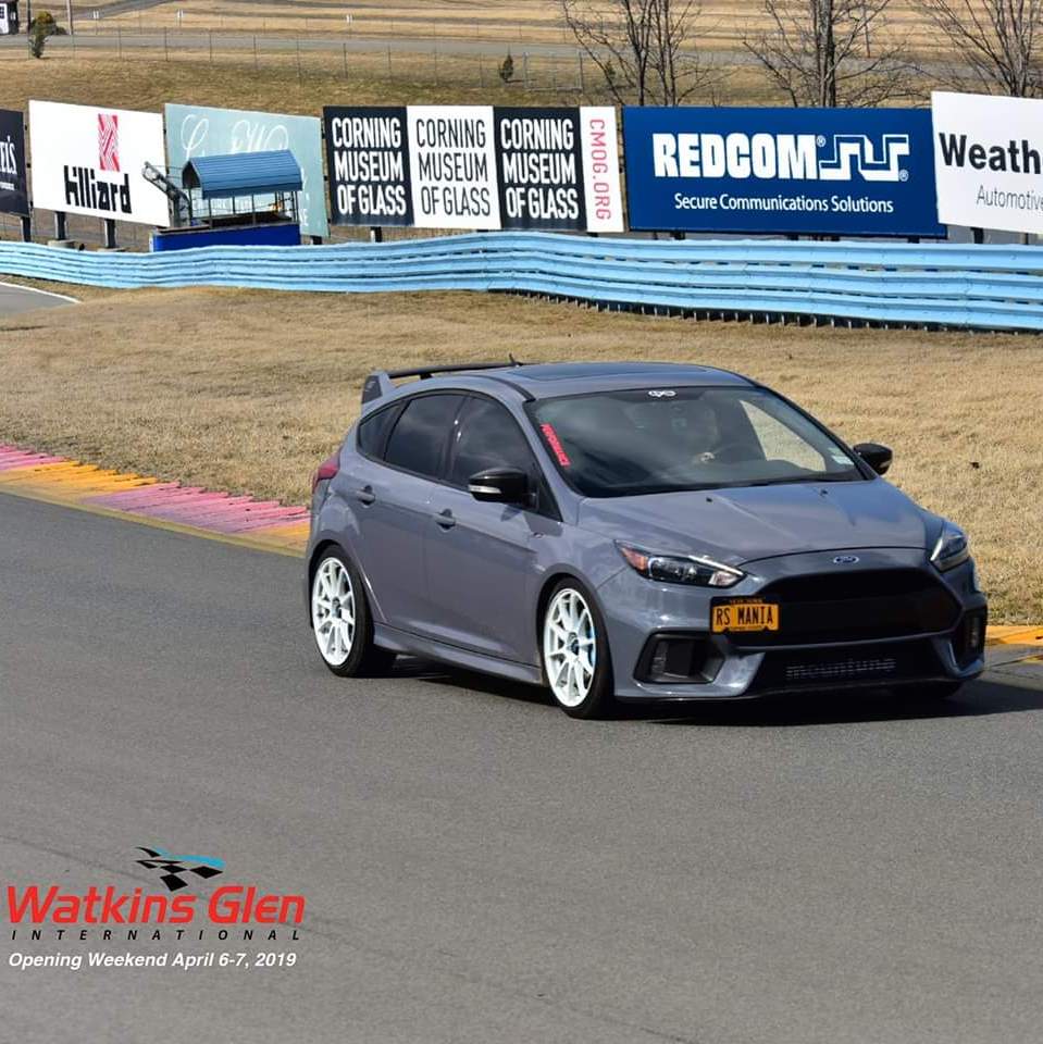 Profile of Ariya Pancharoen