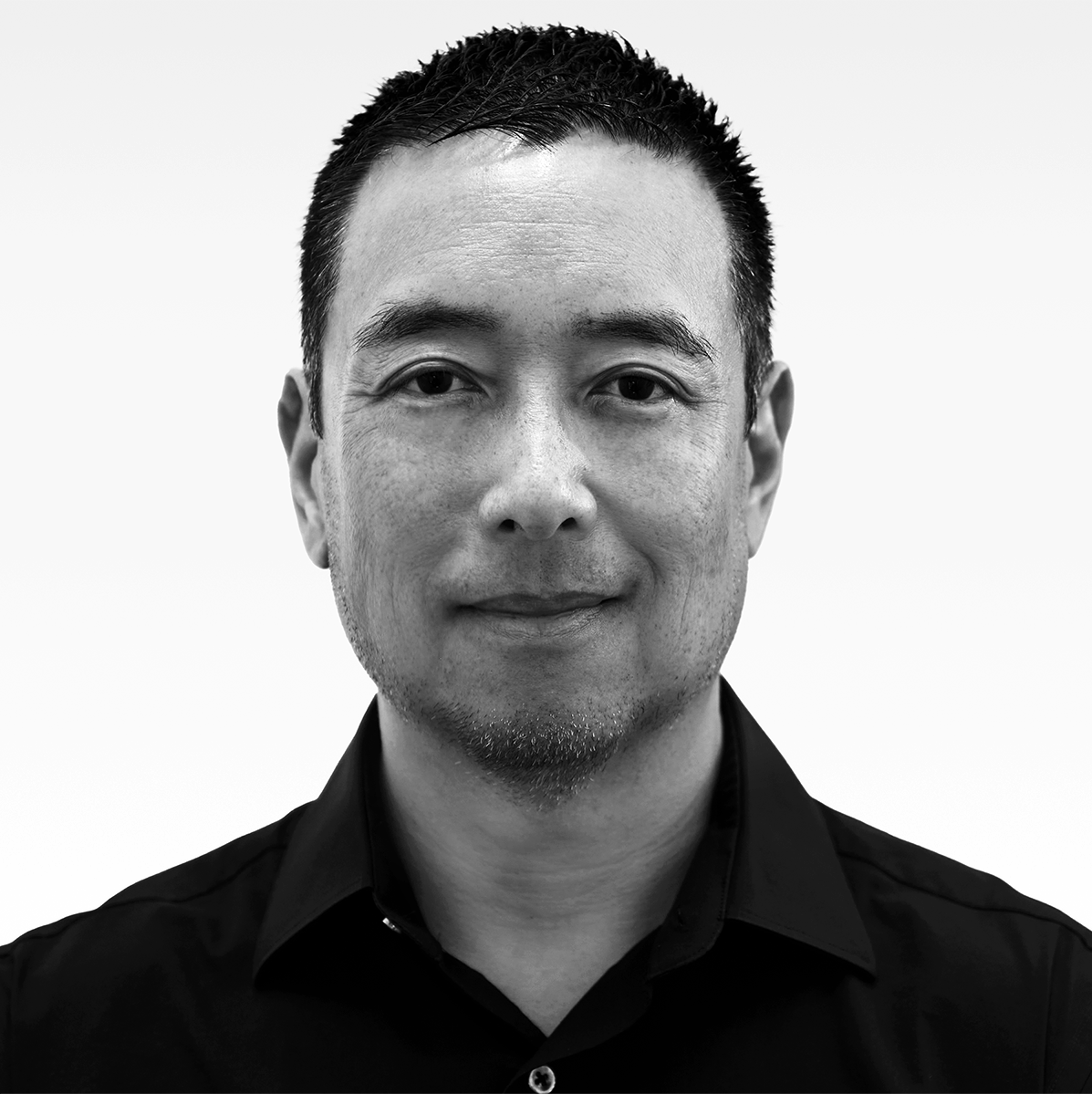 Profile of Leo Kahng