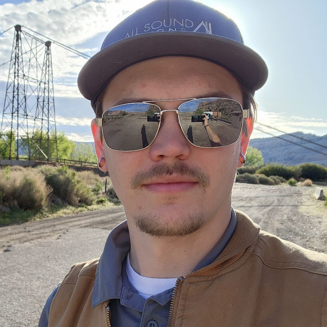 Profile of Cameron Kloeppel