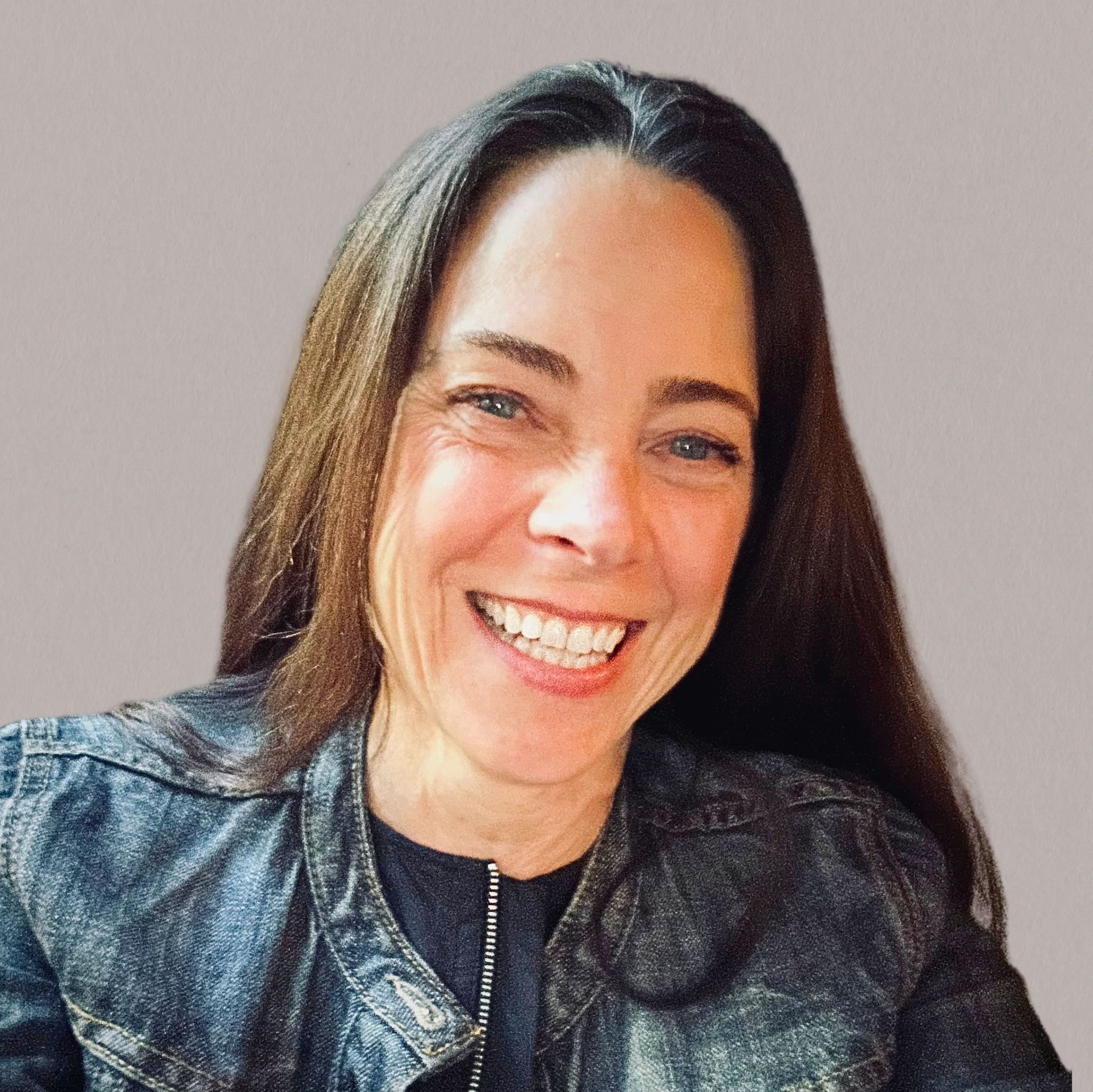 Profile of Kristen Hull