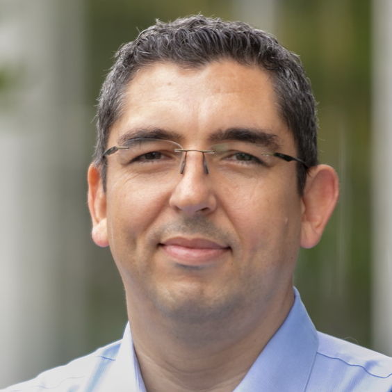 Profile of Laurent Moll