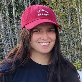 Profile of Nicole Hallett