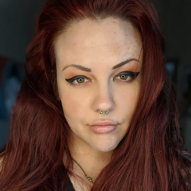 Profile of Bailee Hennis