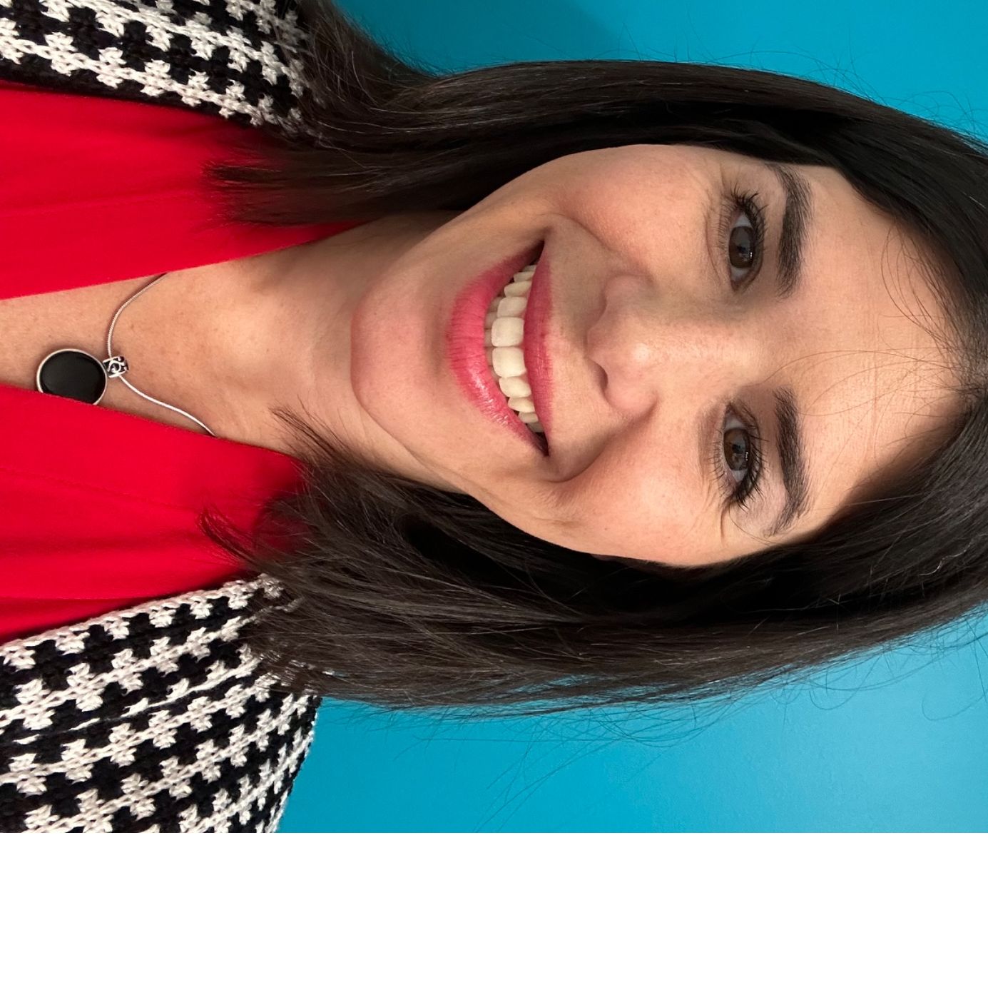 Profile of Rachelle Nirvelli