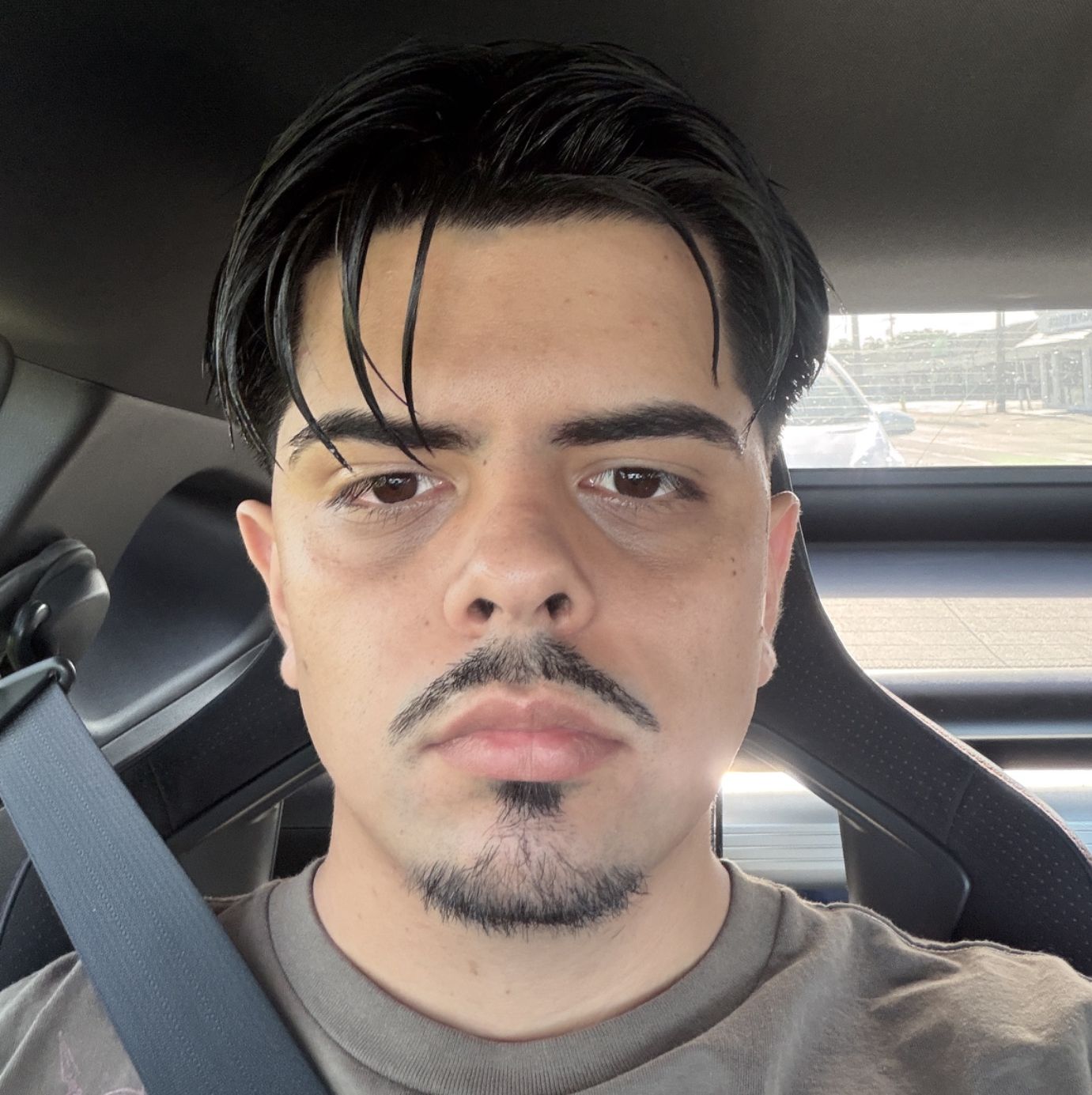 Profile of Jonathan U