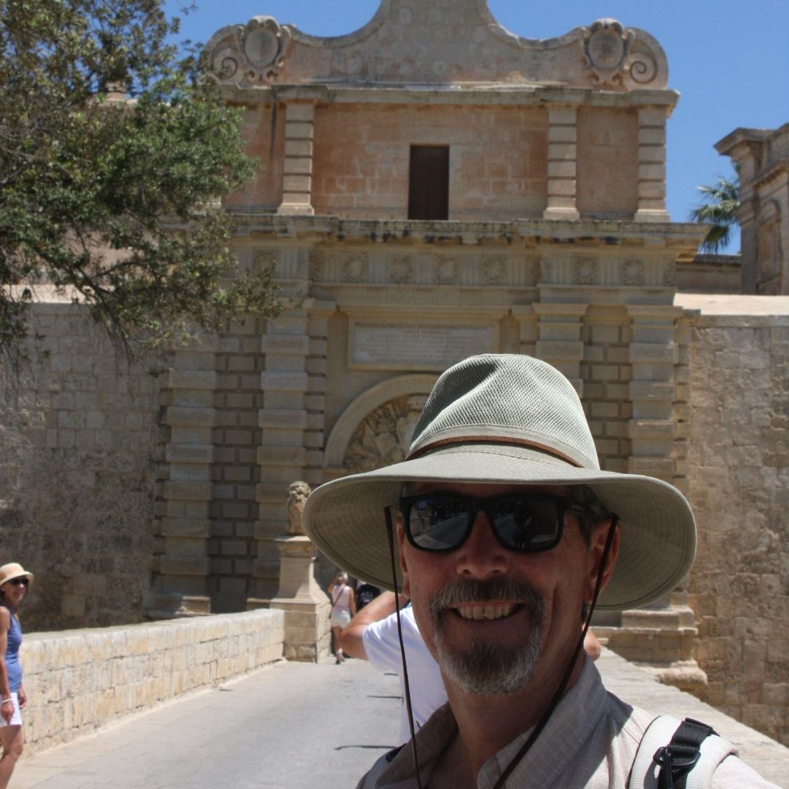 Profile of Geoffrey Leicester