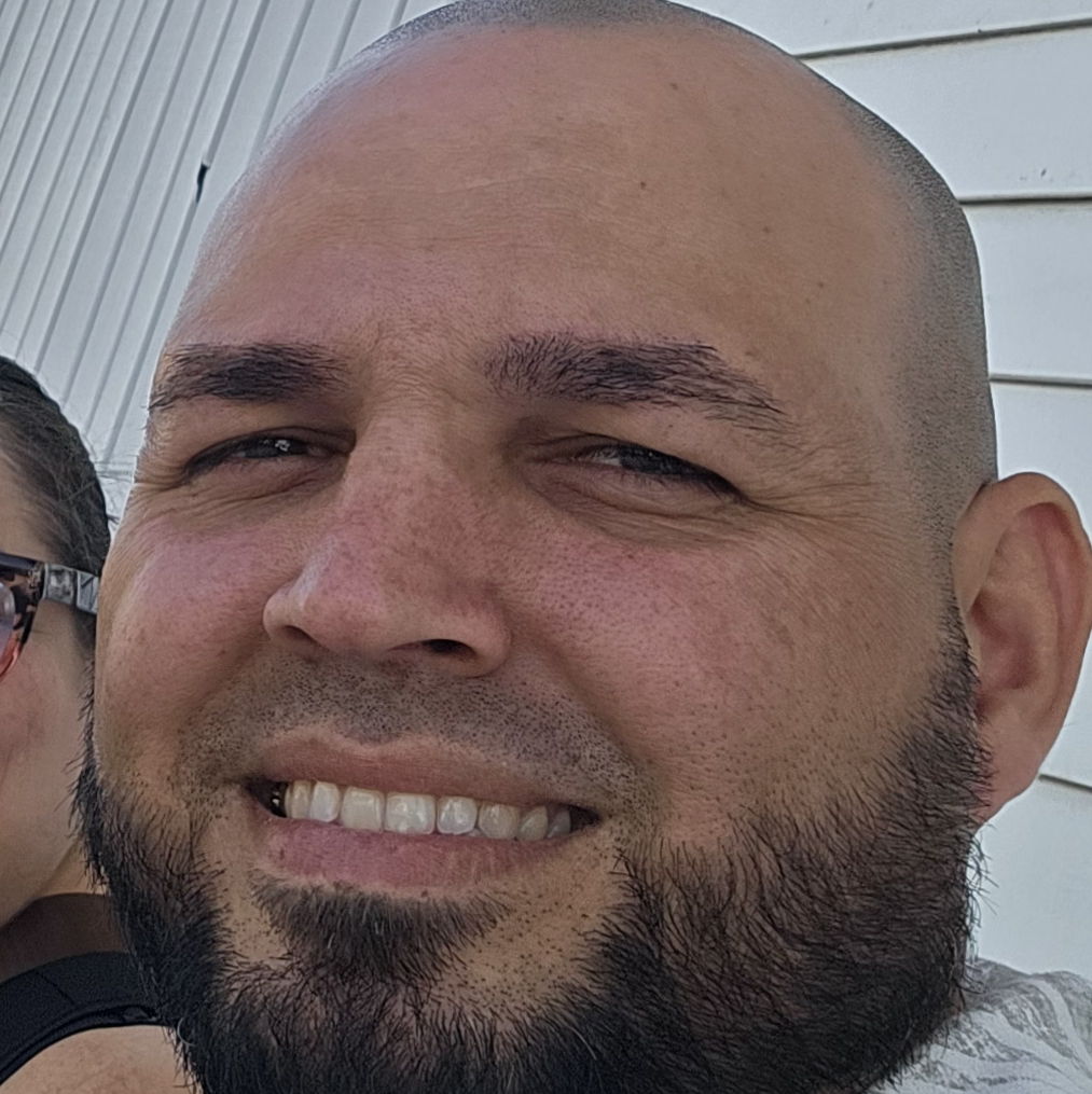 Profile of Edwin Mendez