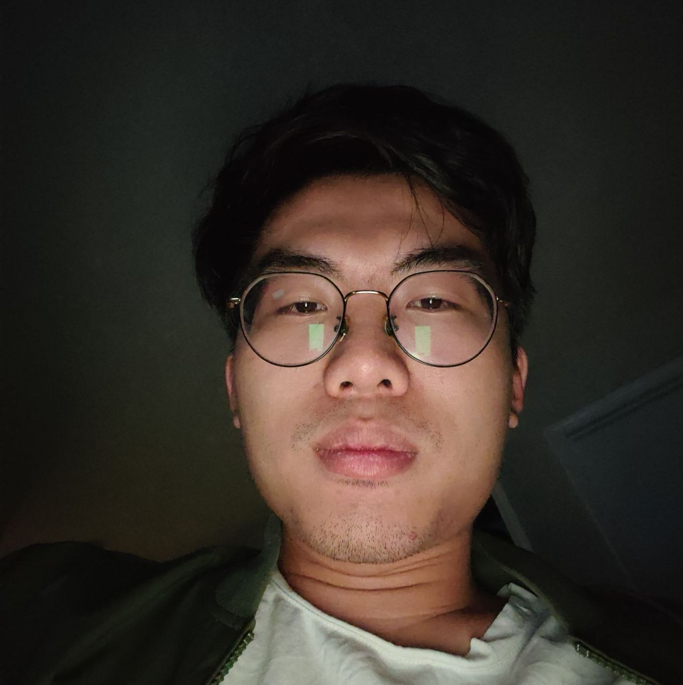 Profile of Zhenyang Chen