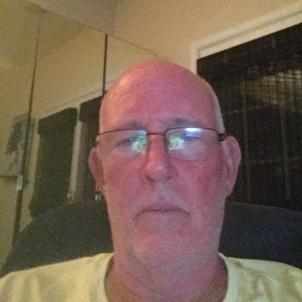 Profile of Michael Sacks